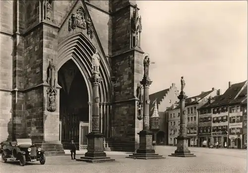 Ansichtskarte Freiburg im Breisgau Münsterplatz, Oldtimer 1978