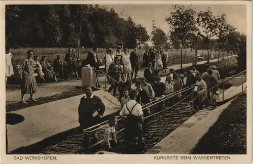 Ansichtskarte Bad Wörishofen KURGASTE BEIM WASSERTRETEN Kuranlagen 1940