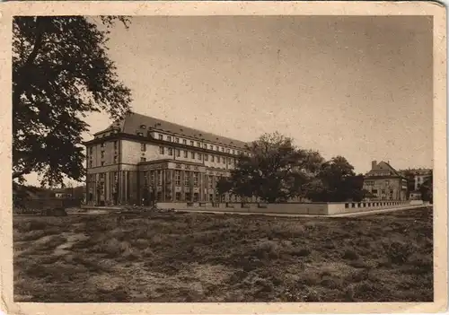Ansichtskarte Leipzig Allgemeine Ortskrankenkasse südfront Turnplatz 1932