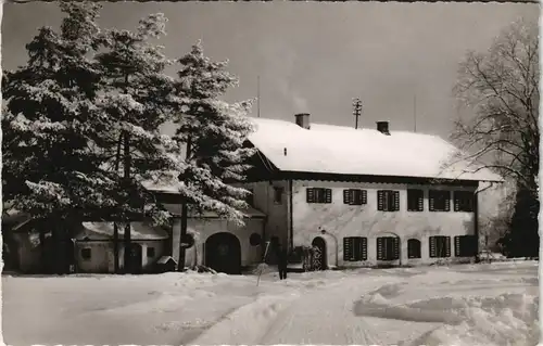 Ansichtskarte Moosrain-Gmund am Tegernsee Gästehaus bei Uns im Winter 1963