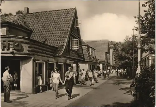 Boltenhagen Stadtteilansicht Fußgänger vor HO-Geschäft DDR Postkarte 1970/1969