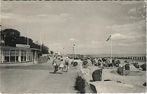 Ansichtskarte Wyk (Föhr) Promenade mit Strand und Café Fernsicht 1960