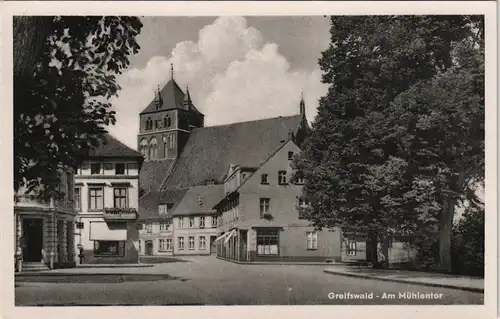 Ansichtskarte Greifswald Strassen Partie am Mühlentor 1955