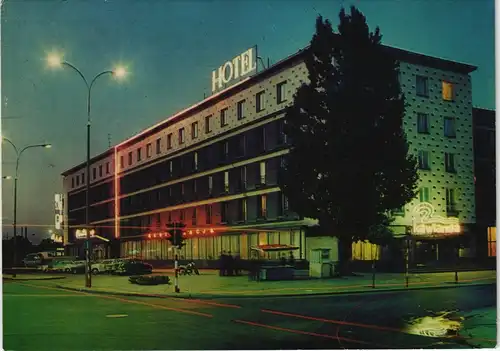 Postcard Kielce Kielce Hotel Centralny, Strassen Ansicht 1968