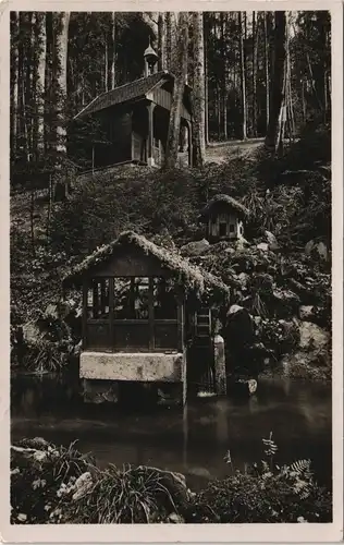 Ansichtskarte Haslach im Kinzigtal Kapelle u. Anlagen am Hl. Brunnen 1935