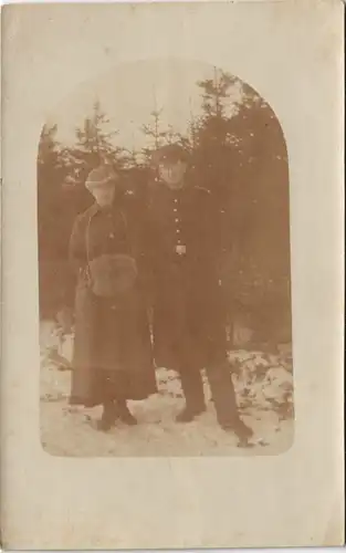 Soldat mit Frau Privatfoto 1. WK (aus der Region Celle) 1917 Privatfoto