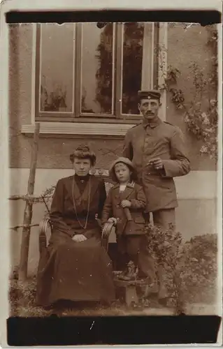 Militär Foto 1. Weltkrieg Soldat mit Familie, Frau & Kind 1915 Privatfoto