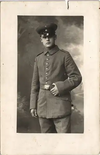 Foto-AK Militär im 1. WK  Porträt 1915 Privatfoto Feldpost ab Stempel Straßburg