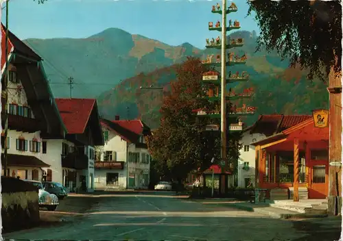 Ansichtskarte Grassau Dorfplatz mit Hochplatte 1977