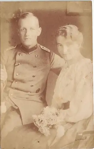 1. WK Kriegsfoto War Photo Soldat mit Frau, Soldier 1915 Privatfoto