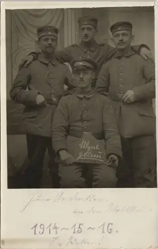 1. WK Kriegsfoto War Photo Soldaten Kameradschaft 1916 Privatfoto