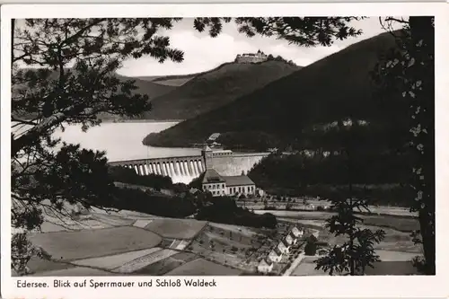 Waldeck (am Edersee) Blick auf die Staumauer - Schloss Waldeck 1961