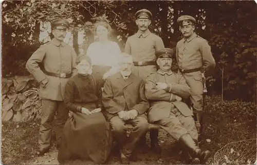 1. Weltkrieg Militär Foto Soldaten & Zivilisten World War I. 1915 Privatfoto
