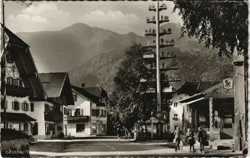 Ansichtskarte Grassau Straße Dorfplatz mit Hochplatte 1967
