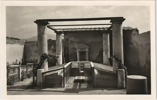 Cartoline Pompei Scavi nuovi Casa dell'Efebo Triclinio estivo 1940