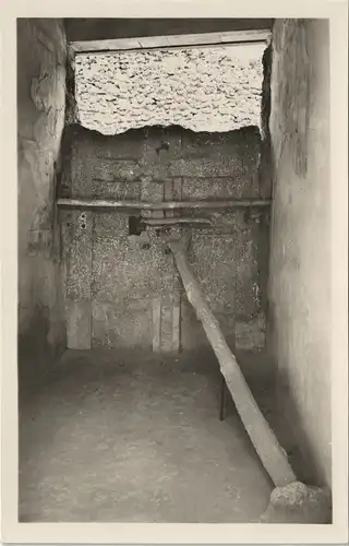 Pompei Scavi nuovi Casa dell'Efebo. Chiusura di un ingresso 1940