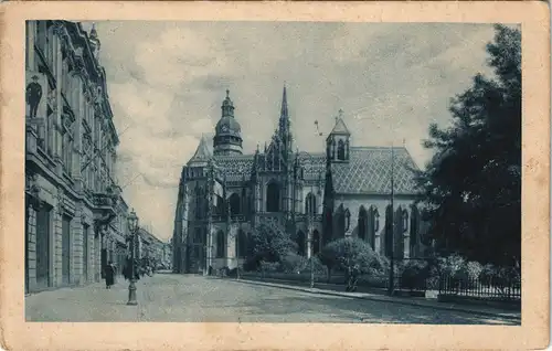 Postcard Kaschau Košice (Kassa) Strassen Partie mit Kirche 1928/1927