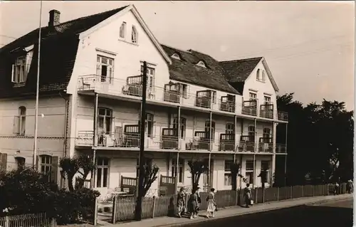 Kühlungsborn Haus Ansicht (ohne Name) Foto-Handabzug Foto Ludwig 1962