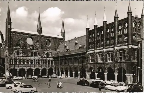 Ansichtskarte Lübeck Marktplatz und Autos 1962
