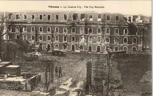 CPA Péronne Péronne La Caserne Foy, Kaserne Barracks 1915