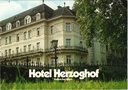 Baden (bei Wien) Hotel Herzoghof, Baden bei Wien Blick vom Kurpark 1990