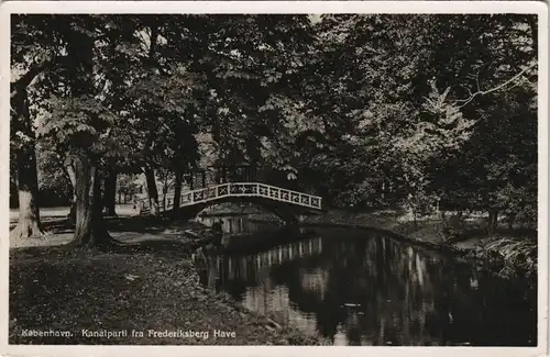 Postcard Kopenhagen København Channel view of Frederiksberg Garden 1934