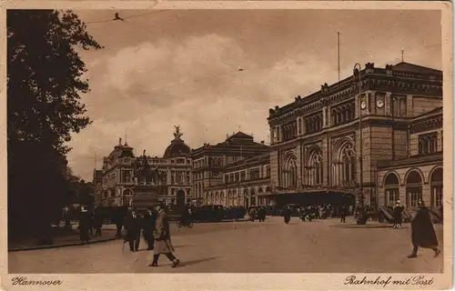 Ansichtskarte Hannover Hauptbahnhof Bahnhof mit Post Vorplatz 1925