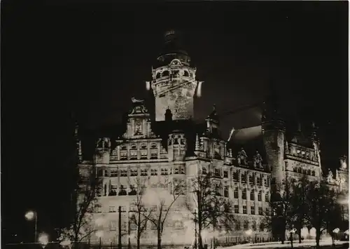 Ansichtskarte Leipzig Neues Rathaus bei Nacht 1961