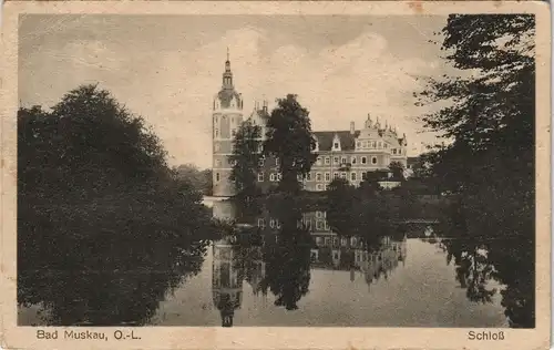 Ansichtskarte Bad Muskau Schloß spiegelt sich im See 1922