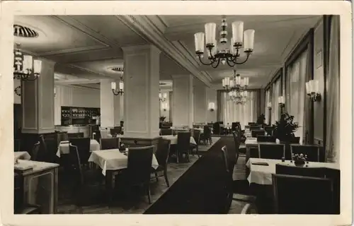 Ansichtskarte Berlin Stalinallee HO-Gaststätte Budapest - Innen 1954