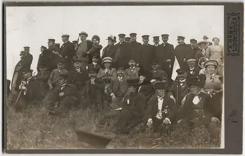 Ansichtskarte Insel Sylt Sylt Seeleute und Frauen 1880 Kabinetfoto