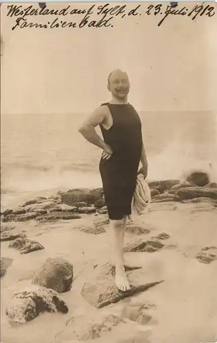 Foto Westerland-Sylt Mann im Badeanzug - Familienbad 1912 Foto
