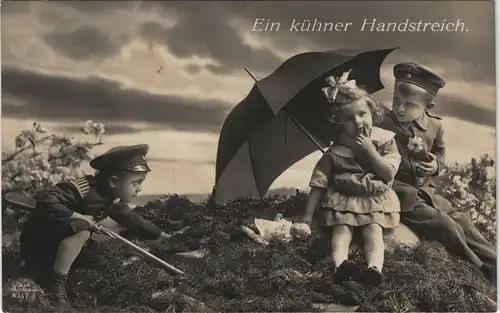 Kinder teils in Uniform spielend "Ein kühner Handstreich" 1915