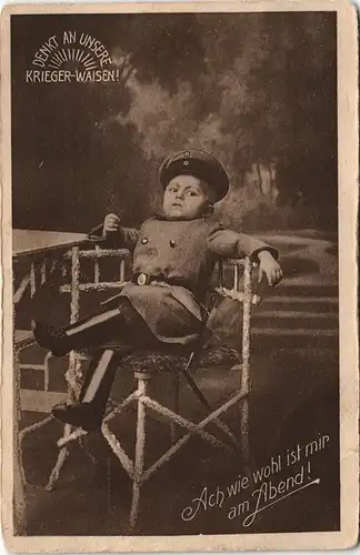 Ansichtskarte  Junge als Soldat am Tisch denkt an unsere - Krieger-Waisen 1017