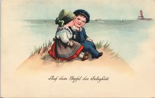 Ansichtskarte  Junge als Matrose auf Hügel mit Mädchen Patriotika 1918
