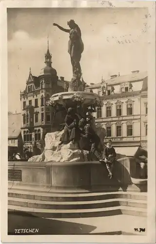 Tetschen-Bodenbach Decín Brunnen - Geschäft, Privatfotokarte 1929