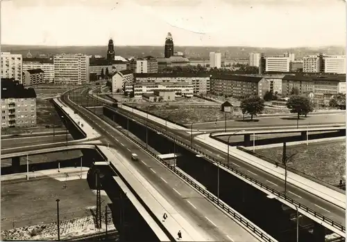 Ansichtskarte Dresden Budapester Straße 1970