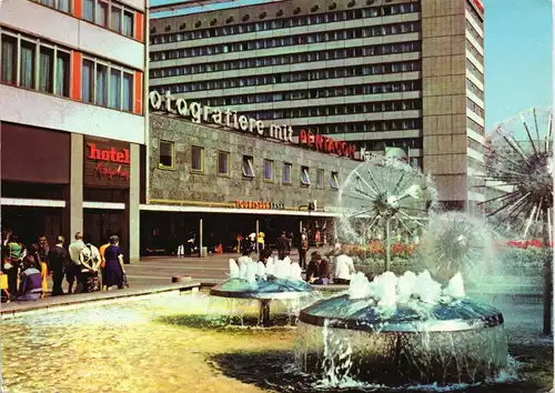 Ansichtskarte Seevorstadt-Dresden Prager Straße mit Springbrunnen 1979/1981