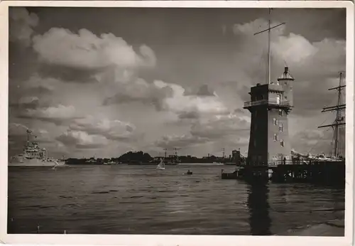 Ansichtskarte Kiel Kriegshafen, Signalturm - Kriegsschiffe 1930