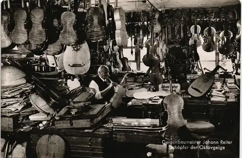 Mittenwald Geigenbaumeister Johann Reiter Schöpfer der Oktavgeige 1960
