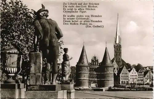 Ansichtskarte Lübeck Holstentor & Merkur auf der Puppenbrücke 1960