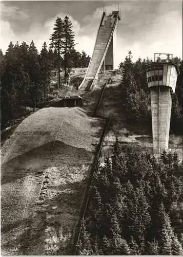 Ansichtskarte Oberhof (Thüringen) Schanze am Rennsteig DDR AK 1975