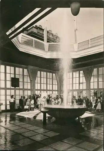 Postcard Karlsbad Karlovy Vary Sprudel - belebt 1971