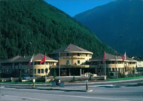 Martigny HÔTEL LA PORTE D'OCTODURE Route du Grand-Saint-Bernard 1990