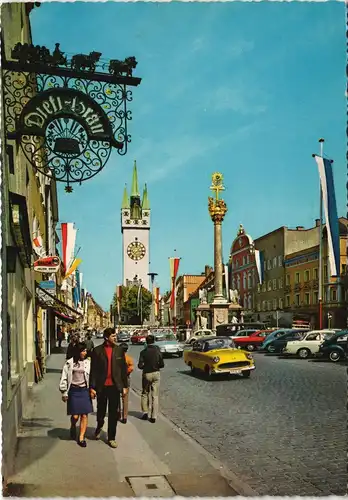 Straubing Autos Theresienplatz mit Dreifaltigkeitssaule und Stadtturm 1960