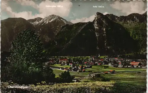 Oberammergau Passionsspieldorf Panorama mit Notkarspitze und Kofel 1960