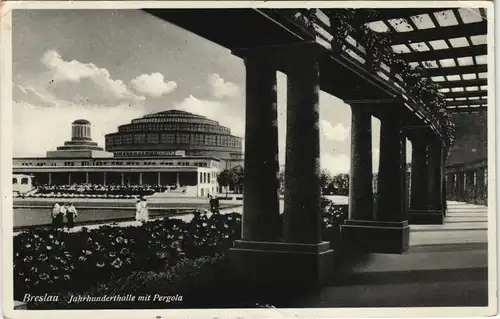 Breslau Wrocław Partie an der Jahrhunderthalle mit Pergola 1940