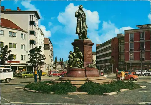 Bremerhaven Bürgermeister Schmidt Denkmal am Theodor-Heuß-Platz 1977