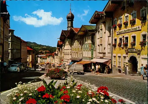 Ansichtskarte Bad Tölz Marktstrasse, Lokale, Geschäfte und VW Käfer 1976