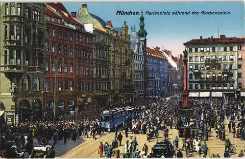 Ansichtskarte München Marienplatz während des Glockenspiels 1928/1926